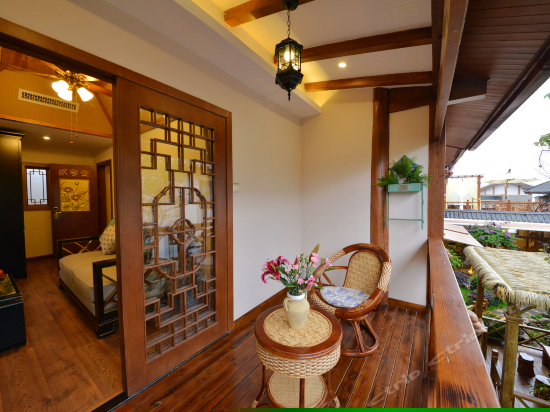 安驿院精致阳台大床房