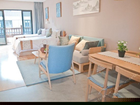 禅意村舍高级房