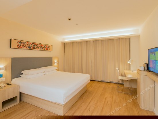 大床房（无窗）