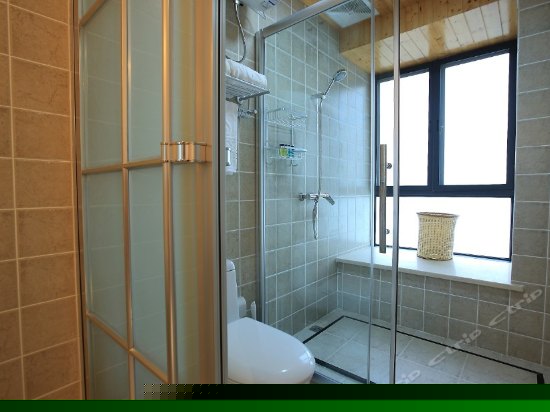 海景蜜月大床一房一厅房