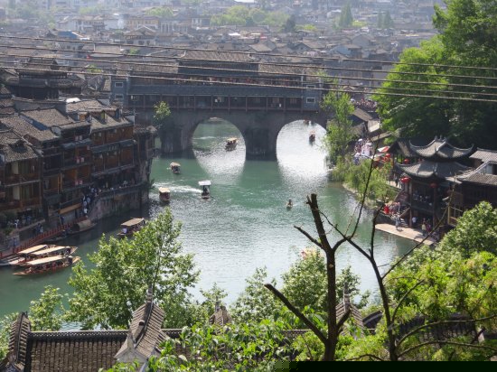 江景天窗三人房