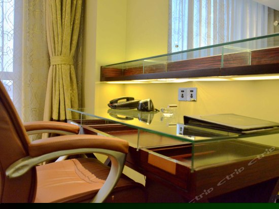 商务电脑标准间