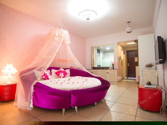 兰海二期豪华海景蜜月房