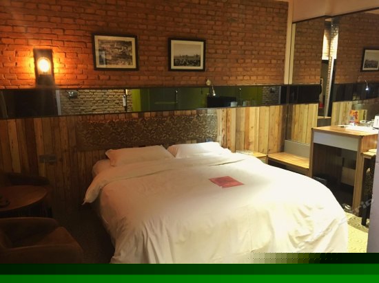 豪华平层家庭套