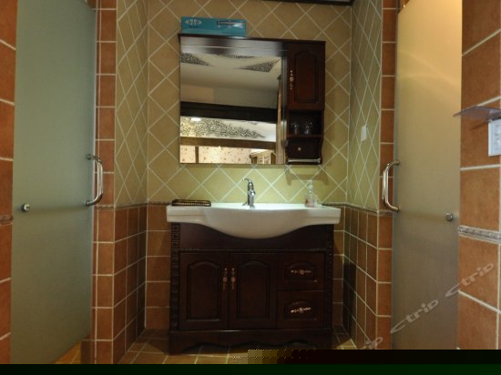 雪山语唯美大床房