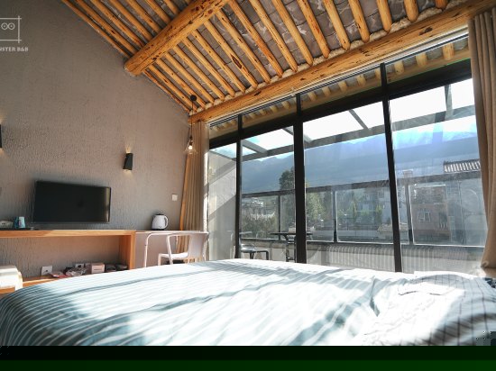 阳台景观大床房