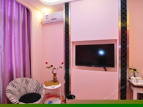 花样年华双床房