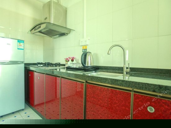 新浪国际公馆180度海景2房