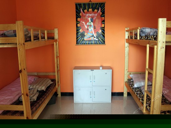 四人女生房(床位)