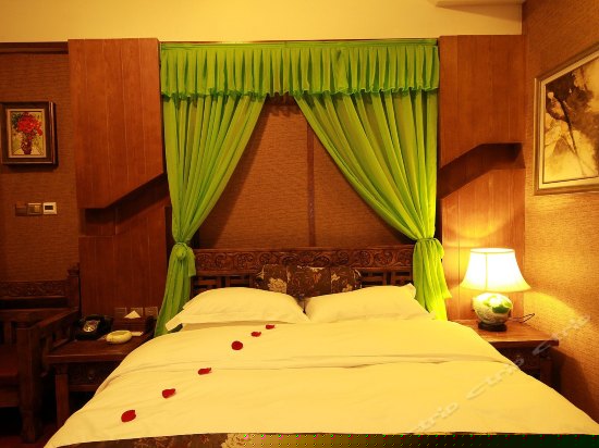 豪华阳台小套房