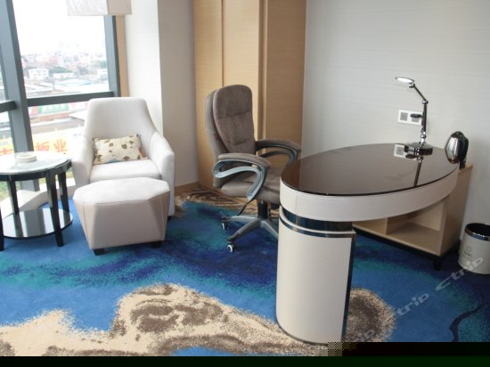 尊贵180° 全景套房