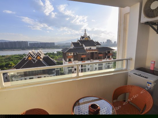 独立阳台江景大床房