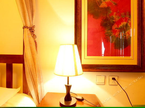 孤舟渔翁270度海景大床房一