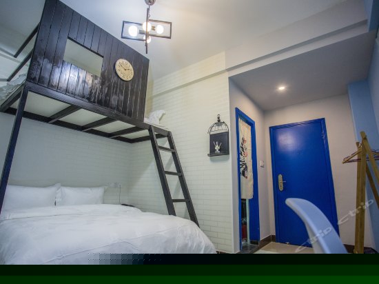 天空之城亲子房