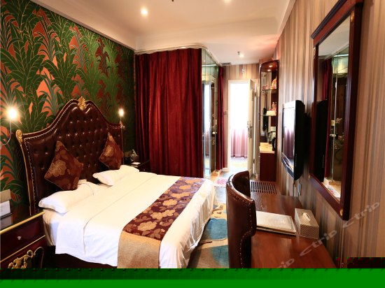 豪华单间（带电脑）