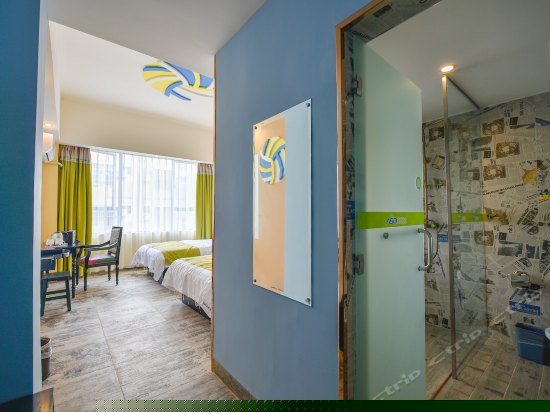 体育主题电影房