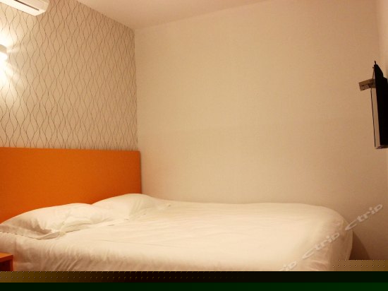 商务大床房（无窗）