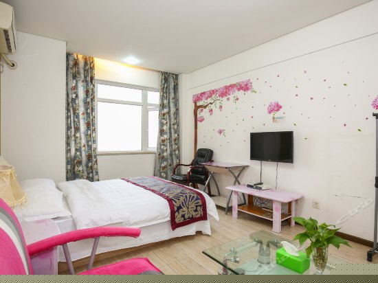 商务豪华大床房