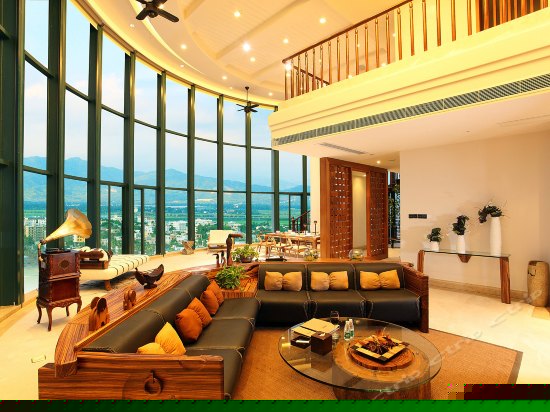 超级海景家庭套房（四房一厅）