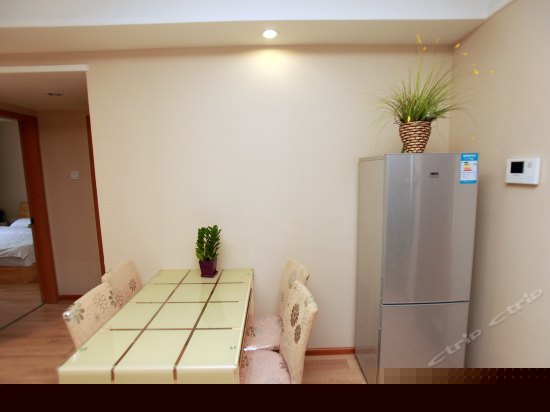 豪华典雅双卧套房