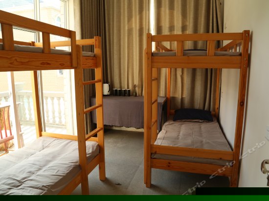 四人间（床位）