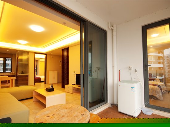 精品全家福2室1厅