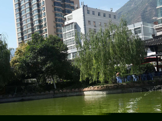 周边图片