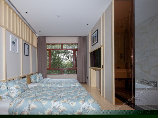 豪华象山园双床房