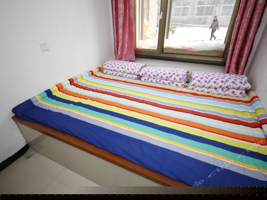 旅友三人间（床位房）