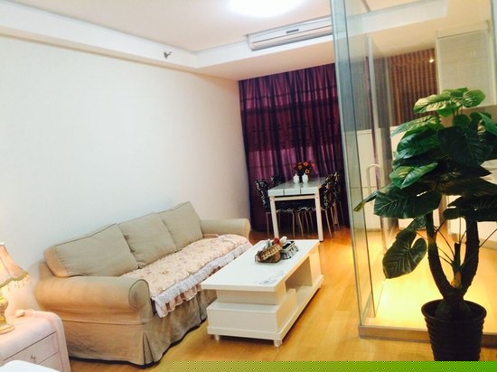 豪华江景大床房