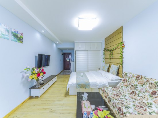 时尚格调大床房