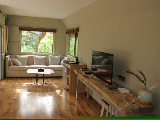 三人榻榻米森林房