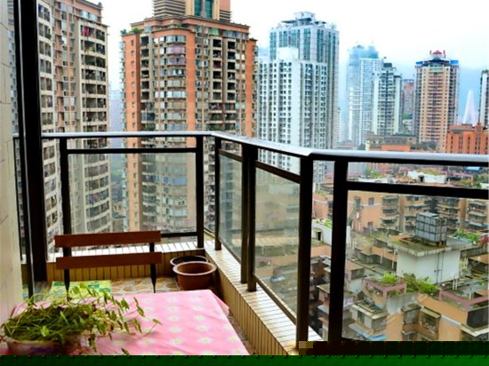 女生8人间观景阳光房独卫浴