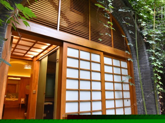 窑洞汤屋(无窗)