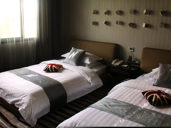 简约双床房