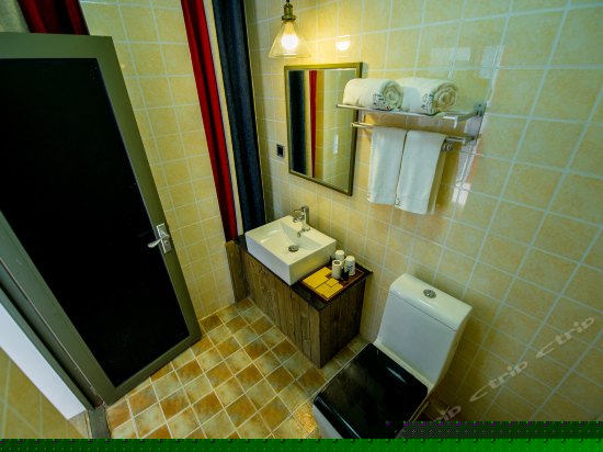 花园海景大床房