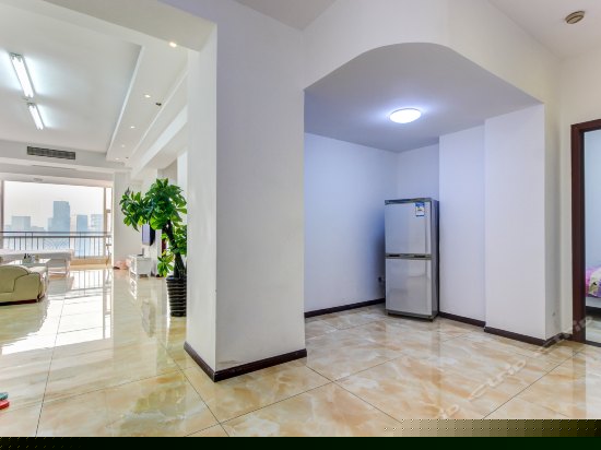 豪华江景家庭套房