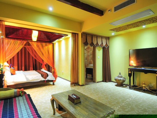 暹罗豪华大床房