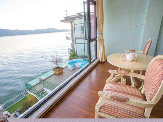 复式海景大床房