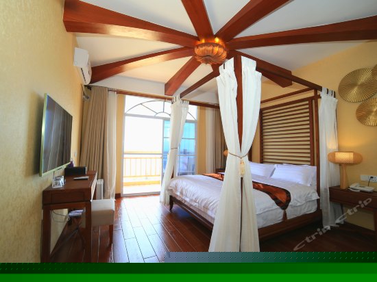 豪华海景大床房