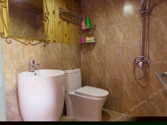 聚会首选榻榻米双床房