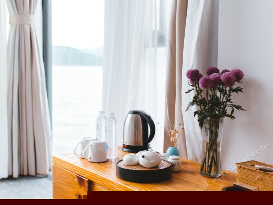 全海景落地窗大床房风花