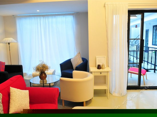 二楼梦影云端套房