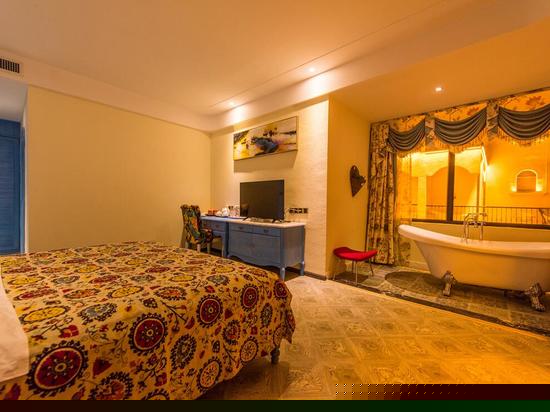 豪华地中海海景蜜月大床房