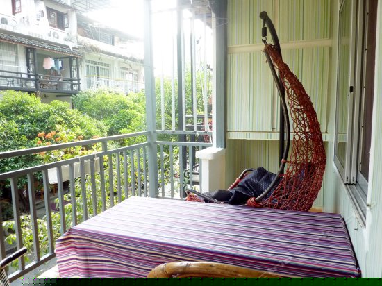 豪华阳台大床房