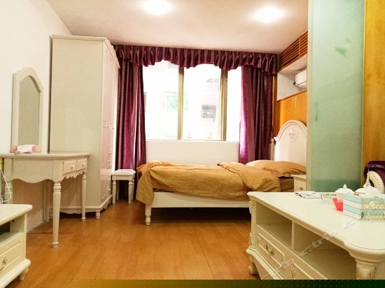 凤凰欧式大公寓