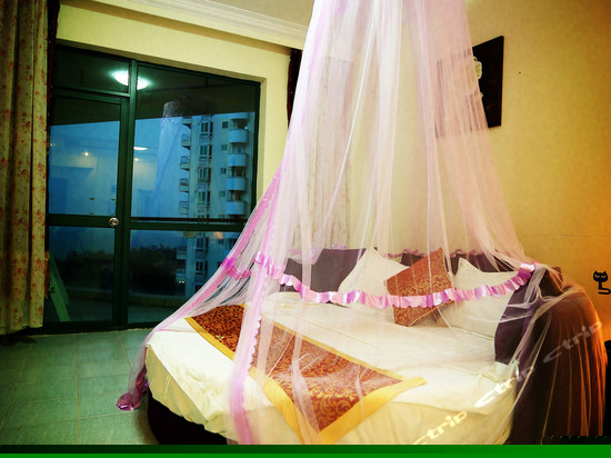 海景蜜月圆床房