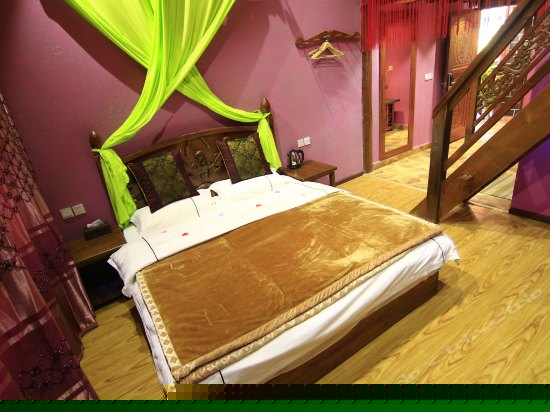 豪华复式家庭房