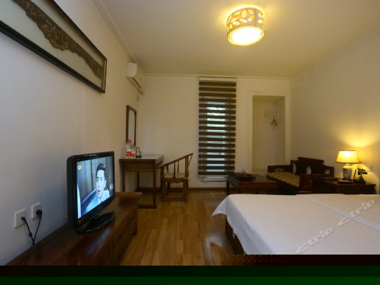 豪华大床房（内宾）