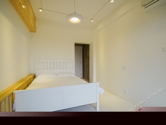 五号大床房-皓月